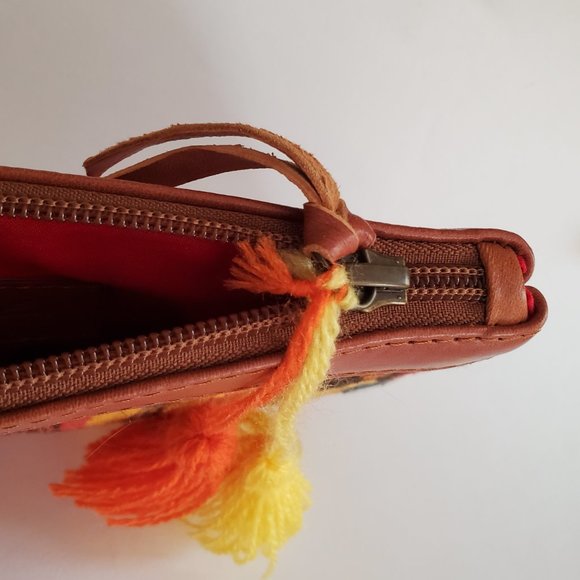 Nena & Co. Morocco Clutch / Wristlet - Picture 12 of 16